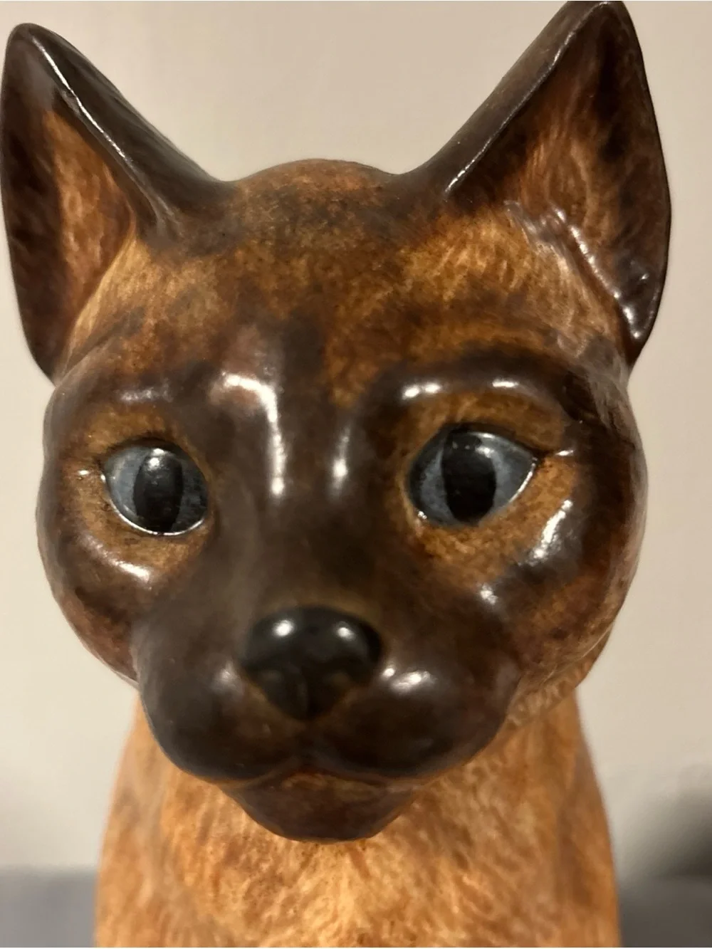 Siamese  Ceramic Cat Figurine - Decorative Pets Cat Statue